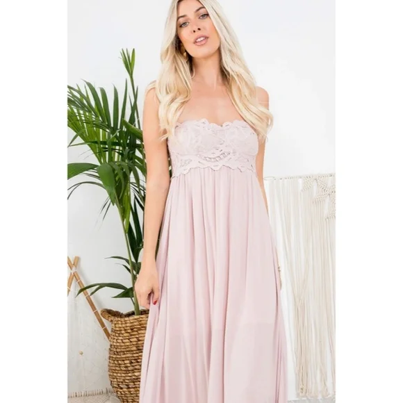 Nude Pink Scallop Crochet Lace Bust Strapless Tube Tiered Skirt Maxi Long Dress - Picture 3 of 6